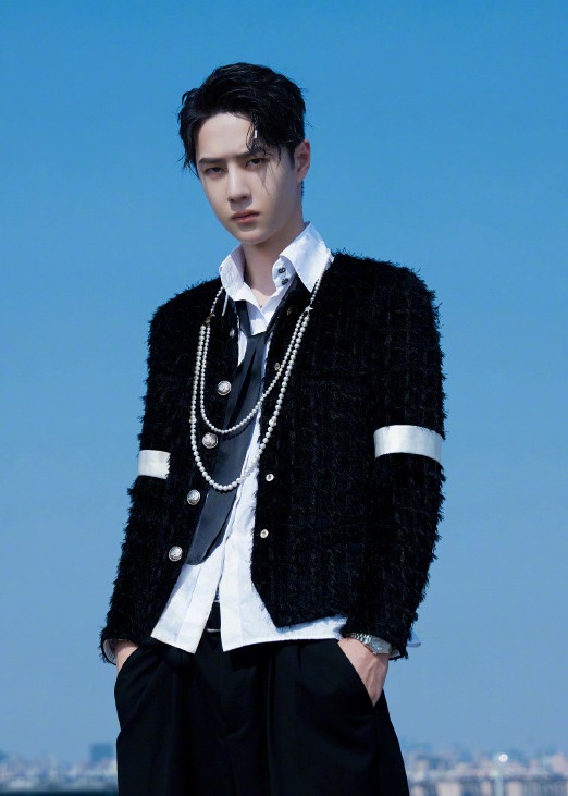 2020世界百大性感男星Top3:王一博