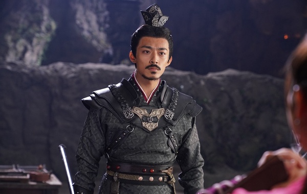 《明月曾照江東寒》10位古裝男神&女神！有《芸汐傳》《陳情令》演員，他撞臉易烊千璽