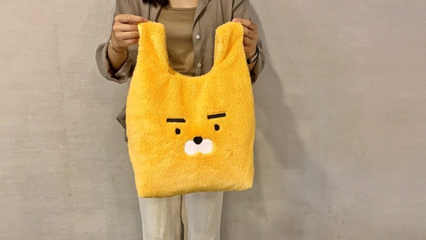 Kakao粉集合！全家推Kakao集點加價購，超萌萊恩拖鞋、面紙套、7款角色小盤絕對要收！