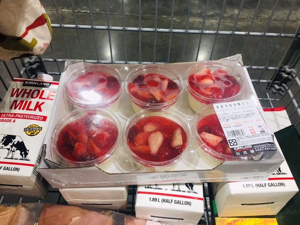 好市多「草莓季」回歸囉！超人氣「草莓千層蛋糕、草莓奶酪」等草莓甜點，可不能錯過
