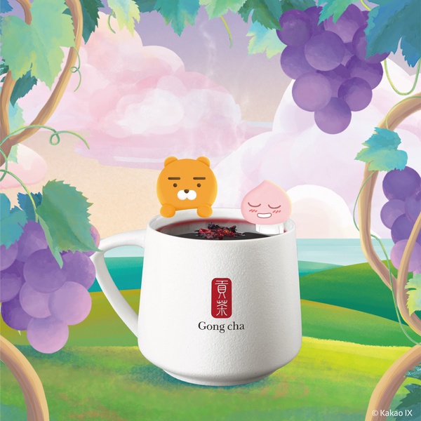 貢茶推出「葡萄珍珠」系列飲品，加碼 KAKAO FRIENDS聯名新周邊，萊恩粉絲必收藏！