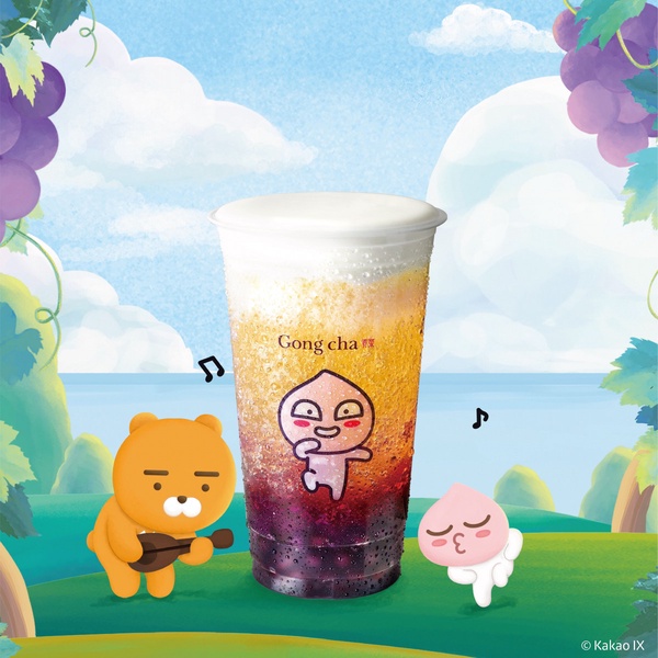貢茶推出「葡萄珍珠」系列飲品，加碼 KAKAO FRIENDS聯名新周邊，萊恩粉絲必收藏！