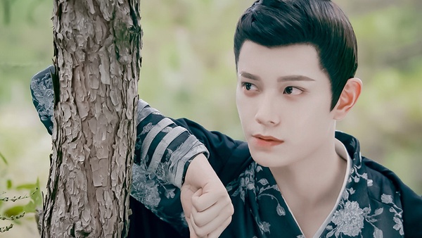 2020最高熱度的陸劇男主5：《傳聞中的陳芊芊》韓爍 丁禹兮飾演