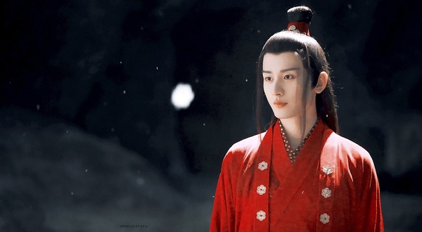 2020最高熱度的10位陸劇男主！《錦衣之下》陸繹、《琉璃》司鳳讓人躺在坑裡不想出來