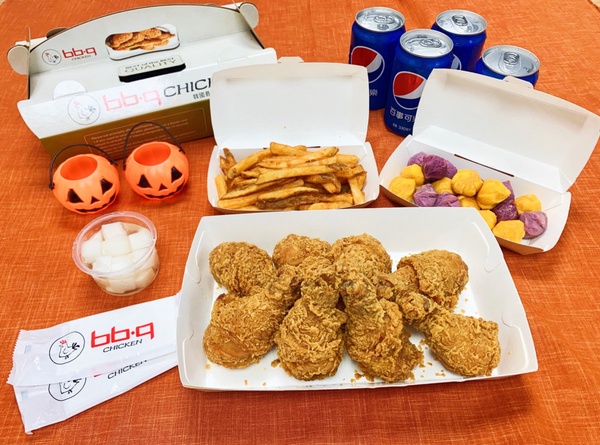 炸雞控吃起來！bb.q CHICKEN限時推出「萬聖節搞鬼好時雞」雞腿套餐，道地韓式炸雞大推