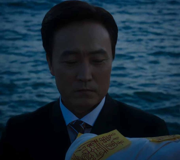 李棟旭《九尾狐傳》智雅&螭龍劇情解析！螭龍部分靈體在智雅體內？要殺螭龍她也得死？
