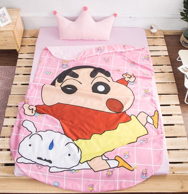 小新變成巨大棉被啦！韓國「小新棉被」療癒登場，8款超萌造型，就讓小新陪你進入夢鄉