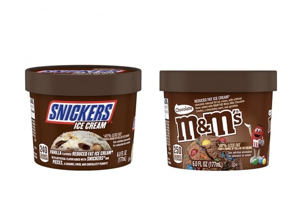7-11推出「士力架、M&M’s杯裝冰淇淋」！濃郁香醇的滋味，還吃得到彩色M&M’s巧克力