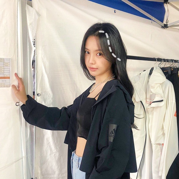 Jennie、譚松韻髮型解析！髮型師「圓長臉」髮型這樣挑，顯瘦遮肉、減齡顯嫩的髮型範本