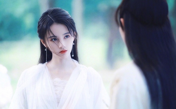 鞠婧禕《慕南枝》嬪妃造型曝光！鞠婧禕8個古裝劇角色，《如意芳霏》美上微博熱搜