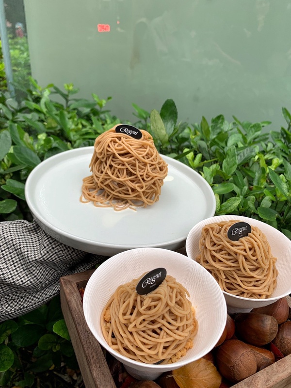 超浮誇栗子麵條瀑布!台北晶華飯店推「黃金栗子拉麵」甜點