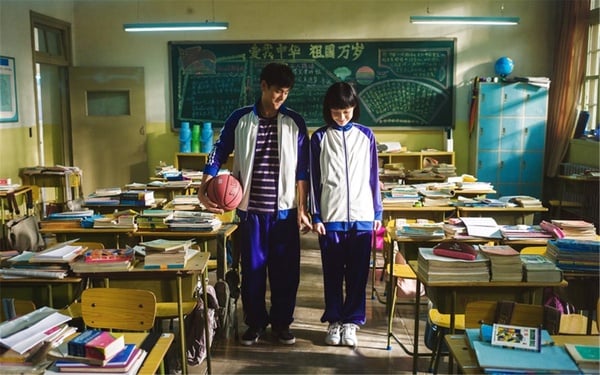 「長大後的我們避免了幼稚的傷害,卻錯過了最初的勇氣。」14句值得細細品味的糾心語錄