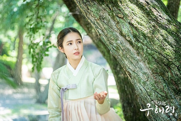 韓網友票選「最適合穿韓服女星」TOP 7！IU、金裕貞都上榜，第一名網讚實至名歸！