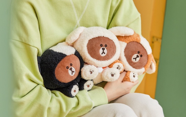 狗狗熊大出沒!LINE FRIENDS推出全新「狗狗熊大系列」,毛茸茸狗狗裝+超Q狗掌太療癒