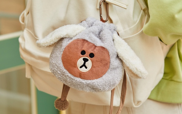 狗狗熊大出沒!LINE FRIENDS推出全新「狗狗熊大系列」,毛茸茸狗狗裝+超Q狗掌太療癒