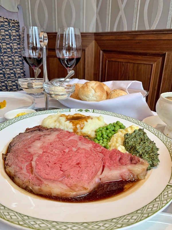 台北跨年餐廳推薦!Lawry's勞瑞斯牛肋排餐廳搬新址