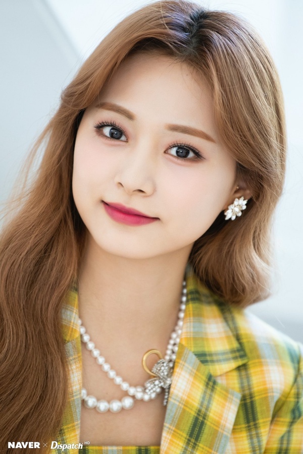6位「水腫前後差異大」韓星！TWICE Sana水腫變倉鼠，伯賢1小時內「瘦10公斤」超狂！