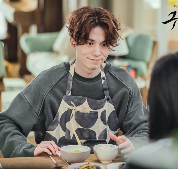 《九尾狐傳》李棟旭人設解密6:廚房殺手!不擅長做家事