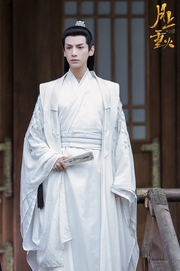 2020古裝劇「白衣美男」4:羅雲熙 飾演《月上重火》上官透