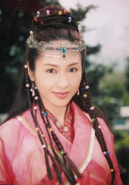 古裝劇同款「異域美女」造型10:黎姿 飾演《倚天屠龍記》趙敏