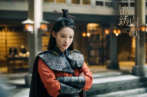 2020古裝劇女主的「戰袍造型」1：李沁 飾演《狼殿下》馬摘星