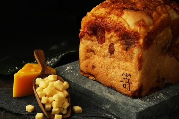 生吐司專賣「嵜本SAKImoto bakery」三號店進駐中山區，當店限定口味是「這個」！