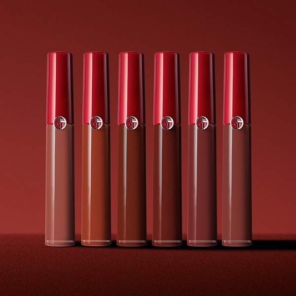 GIORGIO ARMANI 威尼斯日落系列 奢華絲絨訂製唇萃,NT1,280(常態款售價)