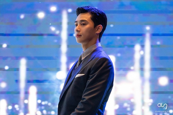 韓劇男神2021年作品2:朴敘俊 《Dream》、《水泥烏托邦》搭檔IU、朴寶英!