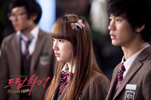 李準基揭《步步2》難成真原因！7部神級陣容韓劇，《Dream High》金秀賢&秀智&IU都爆紅