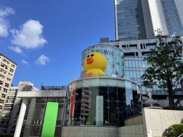 熊大樂園免費入場！統一時代百貨「LINE FRIENDS CARNIVAL派對」搶先開箱啦！