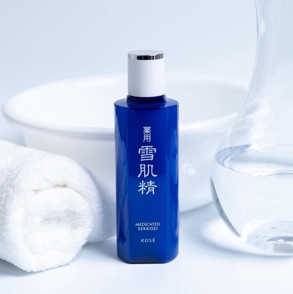 10款PTT零負評保養盤點！小棕瓶小黑瓶萬年回購王、SKII好評一面倒，ezskin爛臉人救星