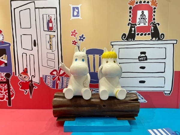 嚕嚕米75周年快閃店開跑！5大拍照主題區好好拍，還有聯名「BOKA」甜點店推限定甜點！