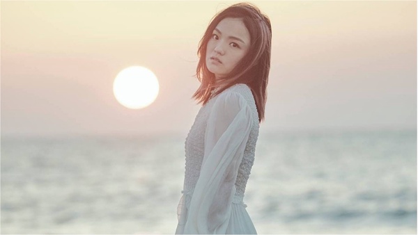 「新手媽咪」徐佳瑩10句愛情語錄:「愛情最大功課是收斂,我的感情不能有灰色地帶。」
