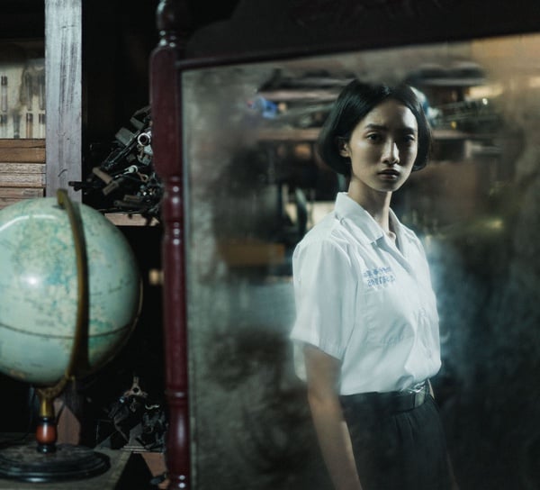 Netflix《返校》影集&電影差異解析！學姊變厲鬼復仇，芸香陷入師生戀？悲劇再次上演？