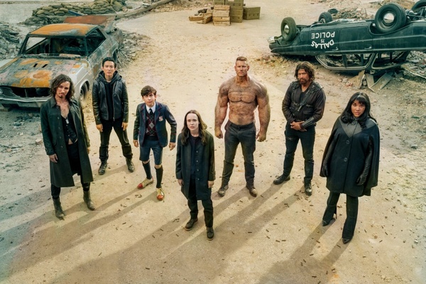 2020 Netflix人氣歐美劇推薦！《后翼棄兵》、《紙房子》、《末日列車》都必追！