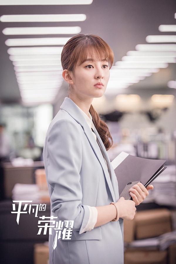 2020「演技黑轉白」讓人驚艷的明星7:喬欣《在劫難逃》、《平凡的榮耀》、《小風暴之時間的玫瑰》