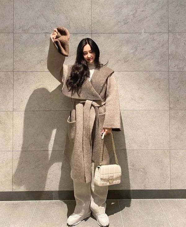 2020韓網明星私服代表!Jessica、秀智、 Jennie私服話題高,顯瘦減齡的穿搭技巧必學