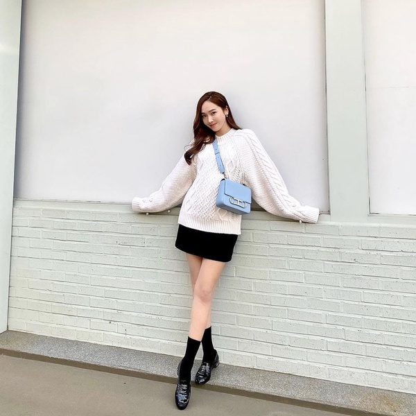 2020韓網明星私服代表!Jessica、秀智、 Jennie私服話題高,顯瘦減齡的穿搭技巧必學
