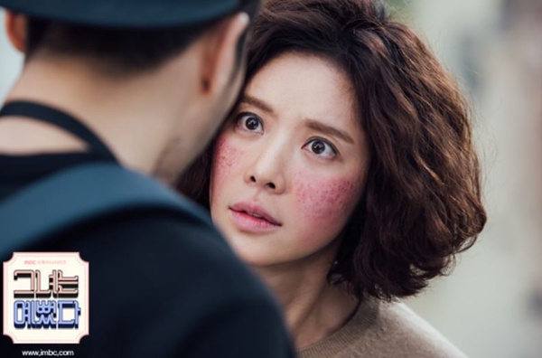 網評扮醜最成功韓劇女星2：《她很漂亮》黃正音