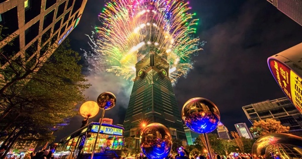 台北101「2021跨年煙火秀」模擬動畫釋出！全球首見「360度輪狀煙火」零死角震撼登場！