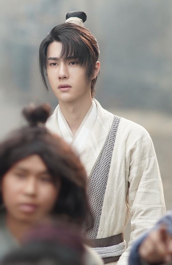 12月熱播陸劇「神仙男友」1：王一博 飾演《有翡》謝允
