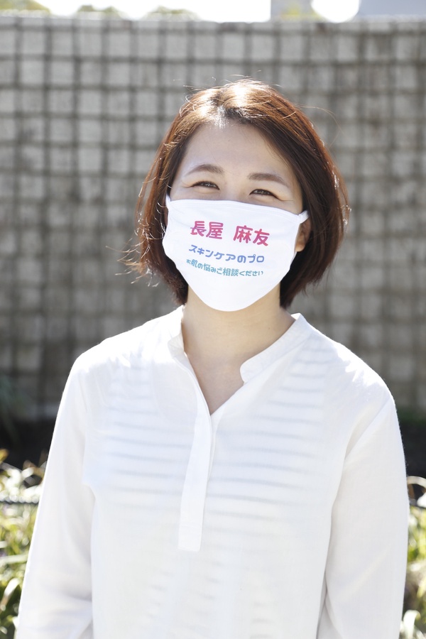 搞怪口罩合集3：「名片口罩」職位直接印上去，社長霸氣十足！