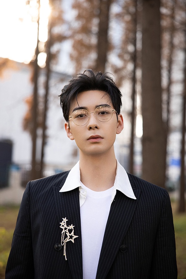 2020星光大賞紅毯10男星:陳星旭