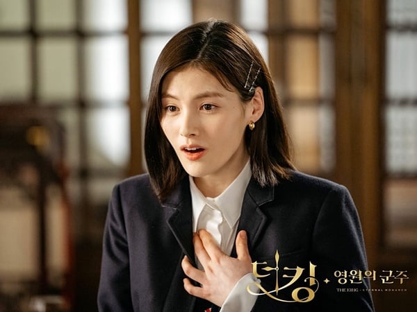 《女神降臨》男二黃仁燁爆紅!2020韓劇「爆紅配角」盤點,金宣虎、韓素希收穫高人氣