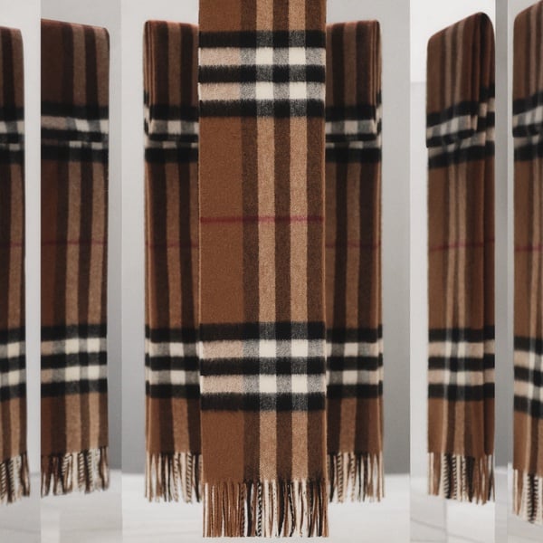 Burberry喀什米爾圍巾「全新印花」登場！搭配經典格紋、TB花押字，嶄新風格超吸睛