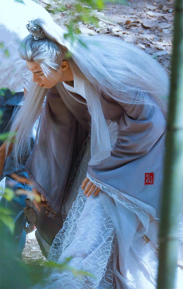 2020古裝劇「白髮古裝男神」7：王鶴棣 飾演《遇龍》尉遲龍炎