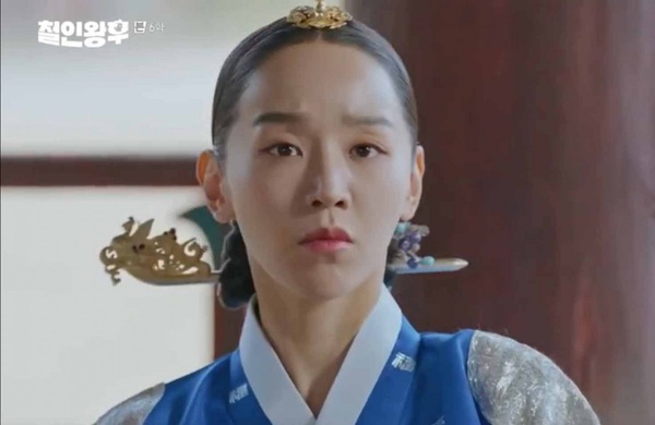 《哲仁王后》哲宗追妻火葬場！「No touch之爭」超爆笑，下集霸氣護妻：那是我的女人！