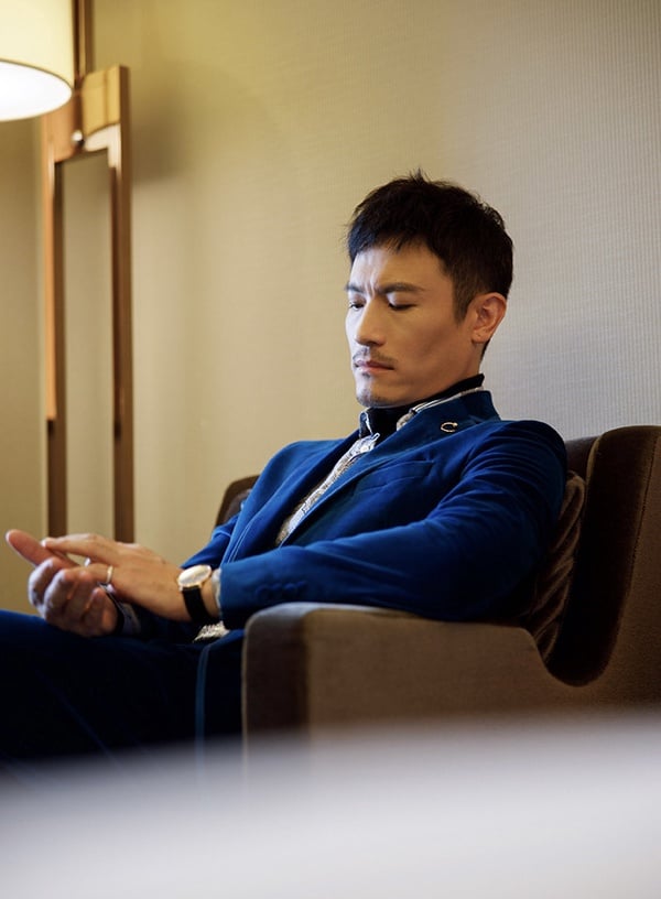 古裝劇《有翡》男神古裝vs時裝9：耿樂 飾演 沈天庶