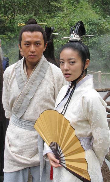 網評糟蹋原著的古裝武俠雷劇6:鄧超、安以軒《倚天屠龍記》豆瓣評分5.4