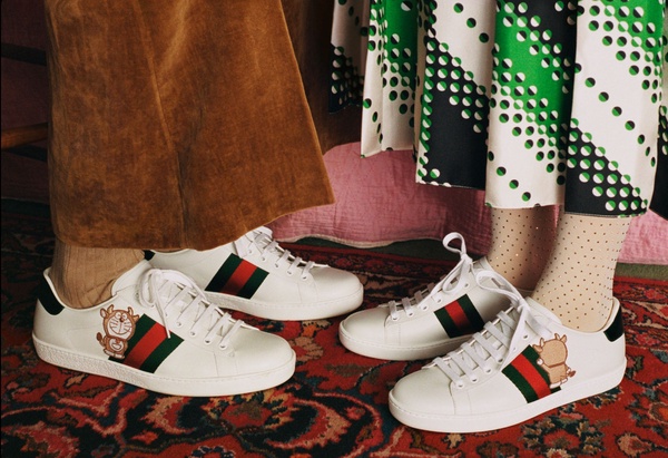 「Gucci x 哆啦A夢」新年系列登場！金牛哆啦A夢結合GG老花，全系列包款都太可愛
